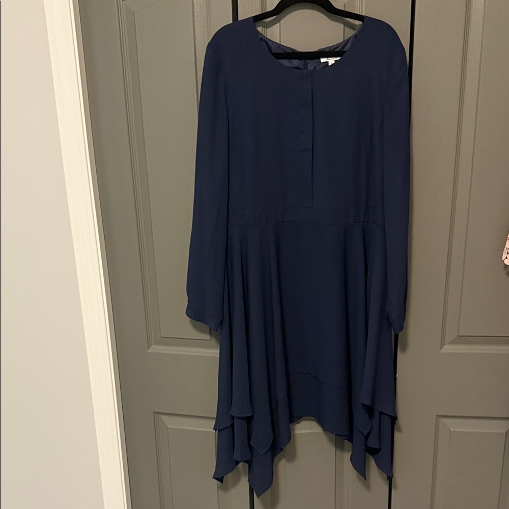 Jules & Leopold Elegant Navy Long Sleeve Dress